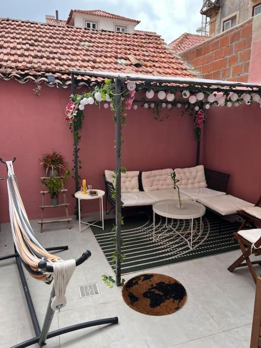 Luxury Artistic Digital Nomad Getaway W/ Terrace Lägenhet Lisboa Exteriör bild